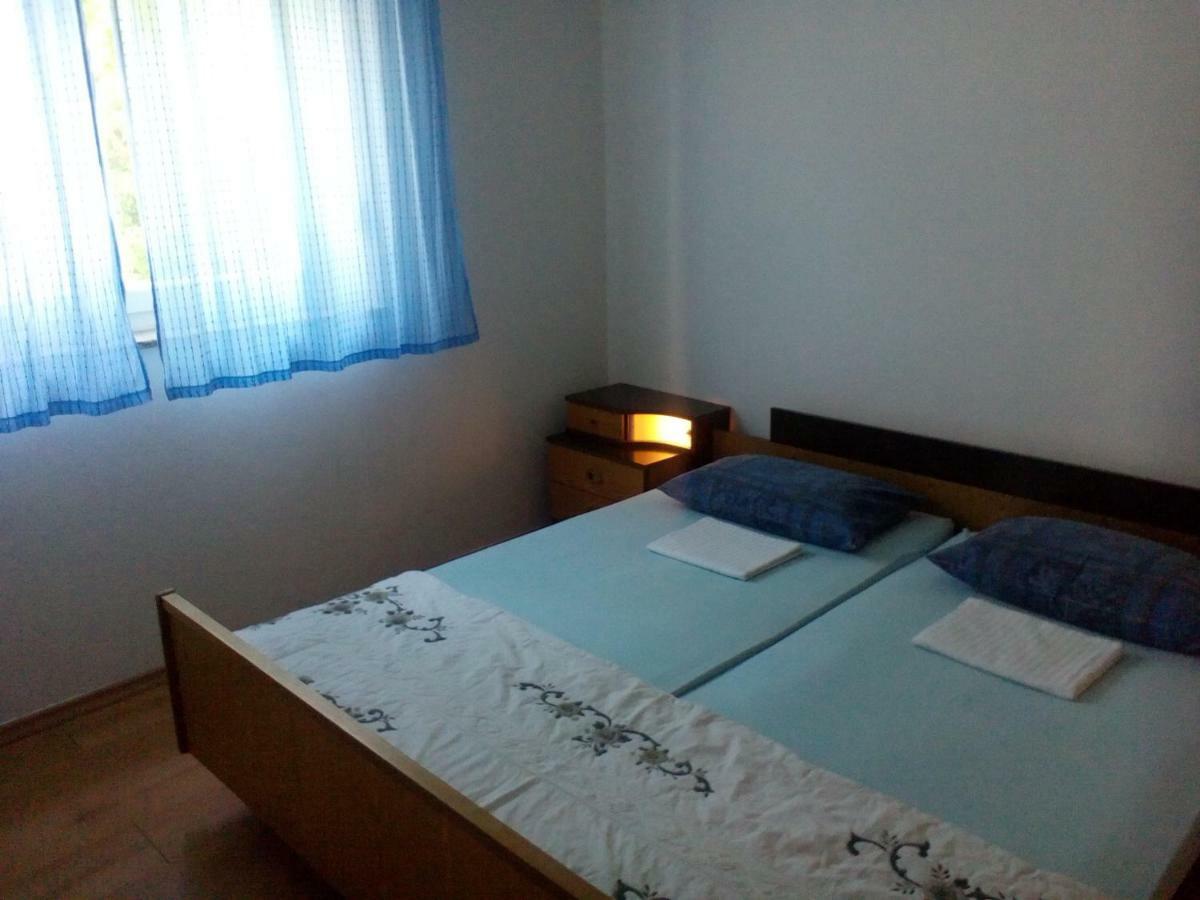 Apartman "Tatjana" Jezera Exteriör bild