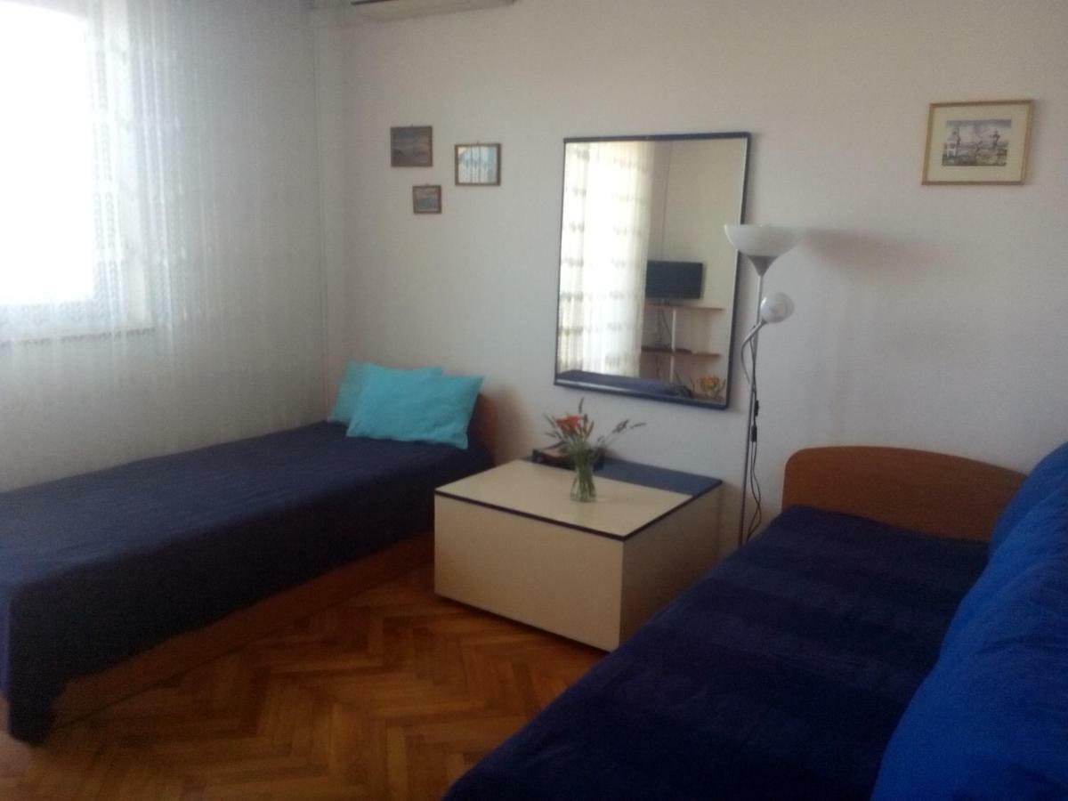 Apartman "Tatjana" Jezera Exteriör bild